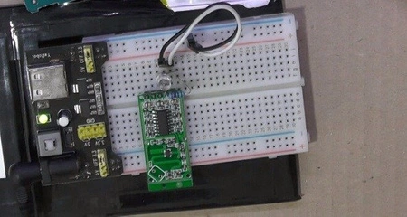 Mikrofalowy sensor ruchu - 4-28V - RCWL-0516 - Czujnik Arduino